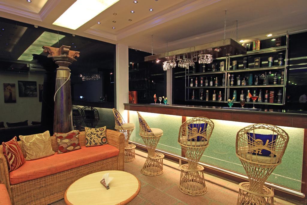The Ashok Beach Resort Pondicherry Exteriör bild
